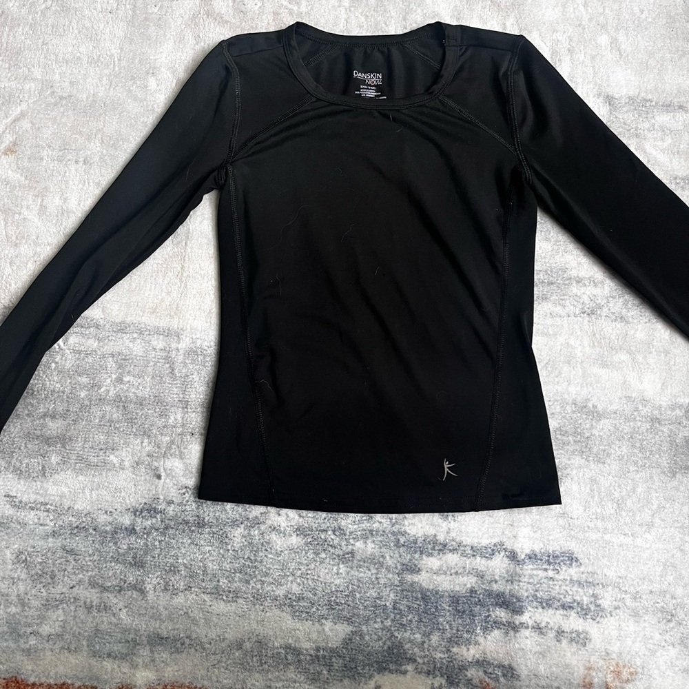 (229)Danskin Black Fitted Long Sleeve Blouse